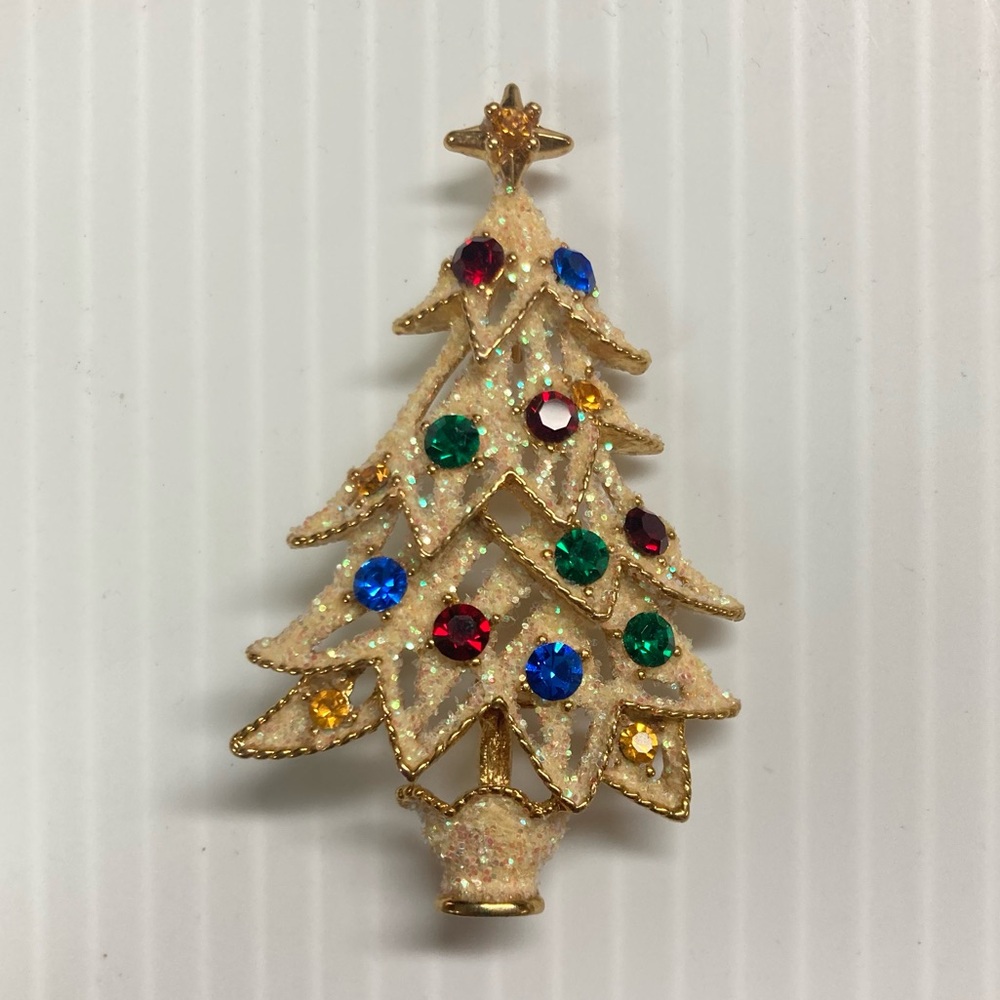 Eisenberg Ice Vintage Christmas Tree Multi Color Rhinestone Goldtone Brooch 2.4”